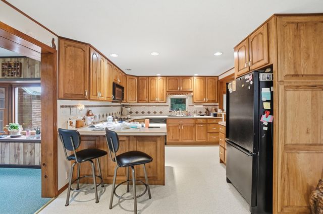 8800 Currier Road, Plain City, OH 43064