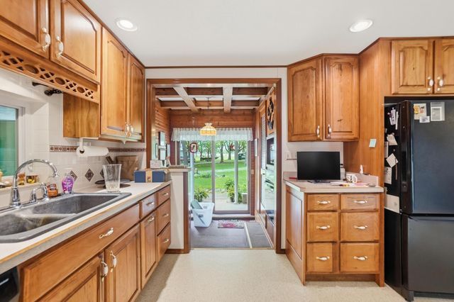 8800 Currier Road, Plain City, OH 43064