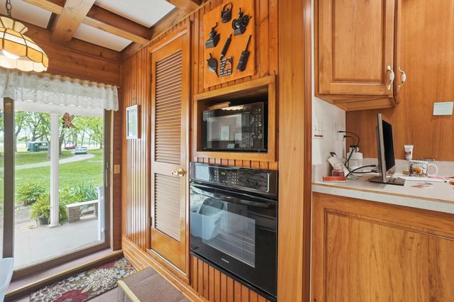8800 Currier Road, Plain City, OH 43064