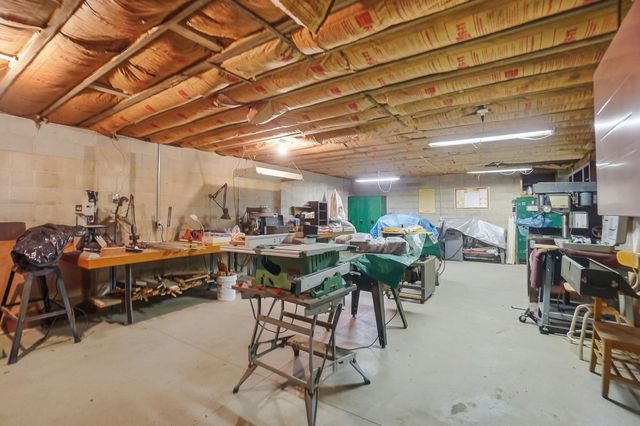 8800 Currier Road, Plain City, OH 43064