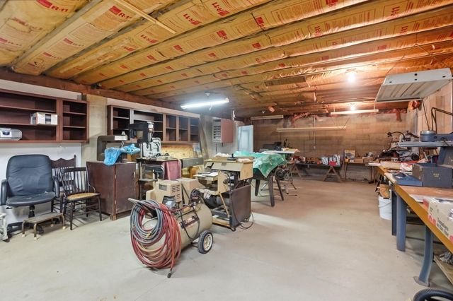 8800 Currier Road, Plain City, OH 43064