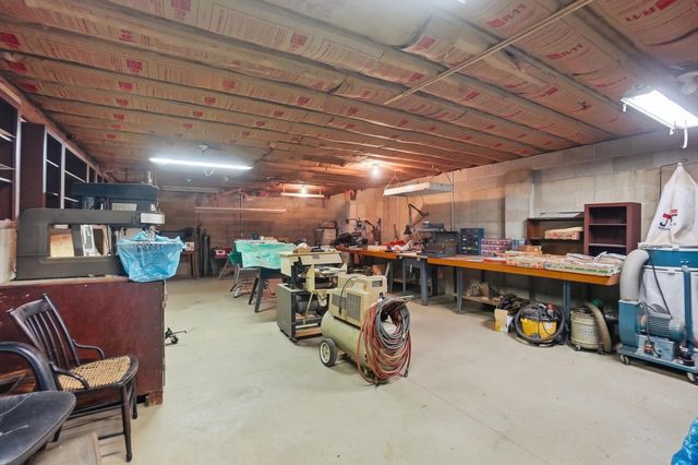 8800 Currier Road, Plain City, OH 43064