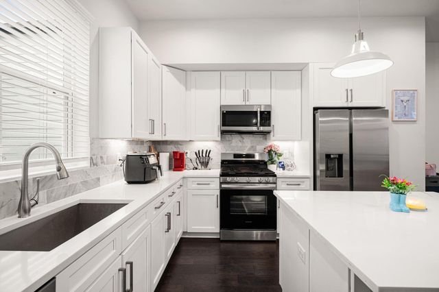 5434 Wheatley Street B, Houston, TX 77091