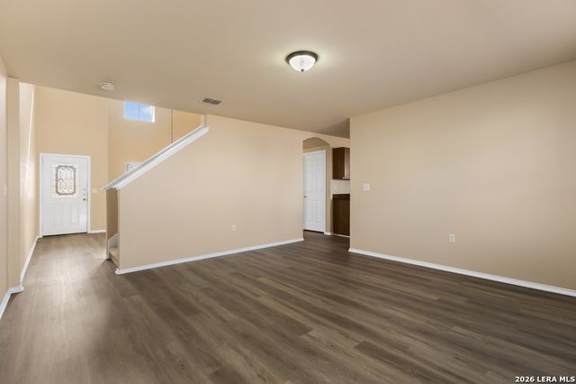 8623 Widgeon Ct, San Antonio, TX 78245