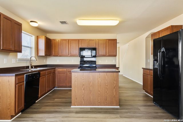 8623 Widgeon Ct, San Antonio, TX 78245