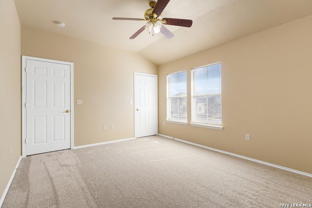 8623 Widgeon Ct, San Antonio, TX 78245