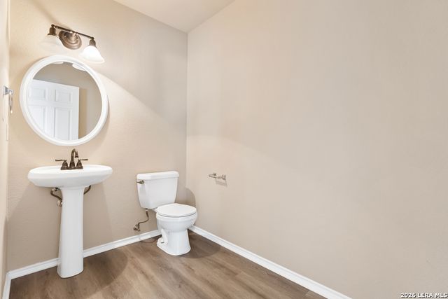 8623 Widgeon Ct, San Antonio, TX 78245