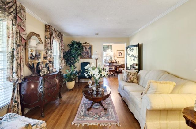 4851 ROLLING MEADOWS DR, Memphis, TN 38128