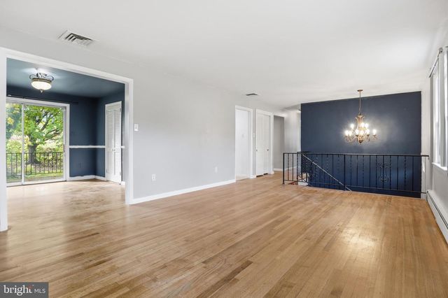 1262 WILSON AVE, Lancaster, PA 17603