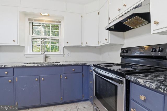 1262 WILSON AVE, Lancaster, PA 17603