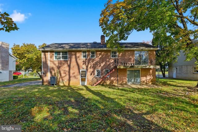 1262 WILSON AVE, Lancaster, PA 17603