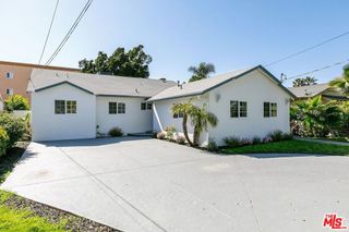 6029 Wilkinson Avenue, North Hollywood, CA 91606