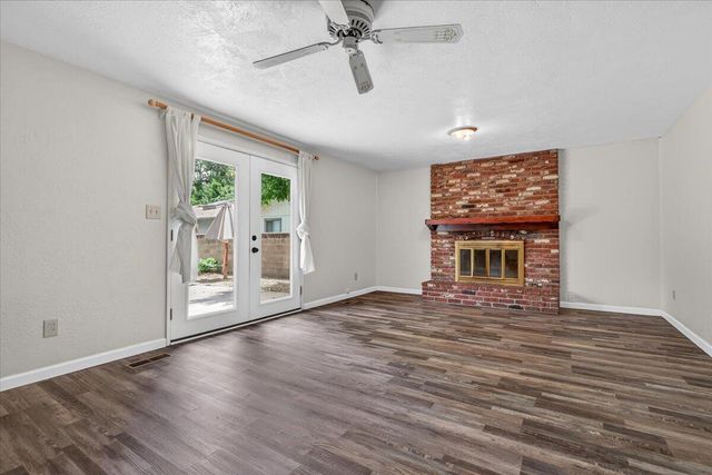 415 Sutter Avenue, Medford, OR 97504