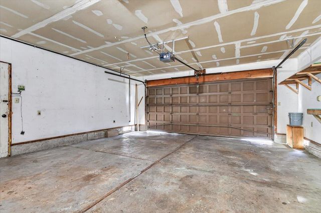 415 Sutter Avenue, Medford, OR 97504
