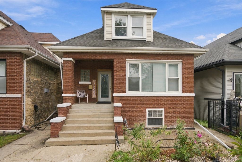 4862 W St Paul Avenue, Chicago, IL 60639 — exterior