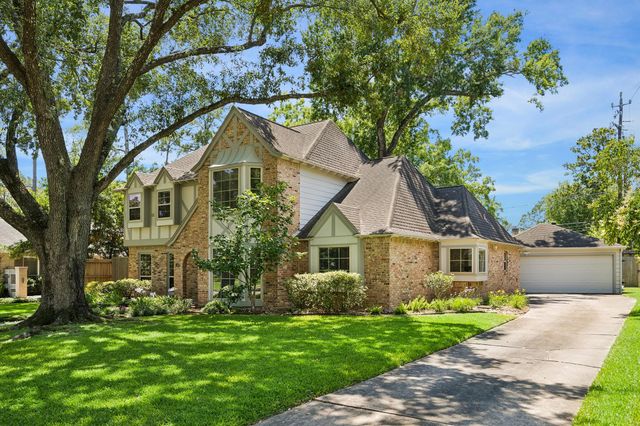 851 Glenchester Drive, Houston, TX 77079