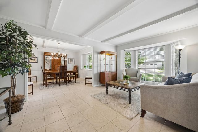 851 Glenchester Drive, Houston, TX 77079