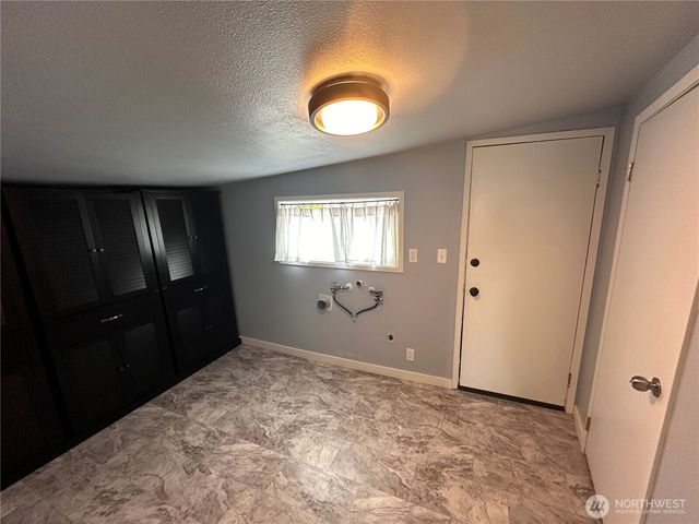 1217 Orting Kapowsin Highway E, Orting, WA 98360