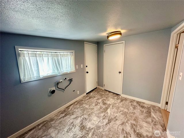 1217 Orting Kapowsin Highway E, Orting, WA 98360