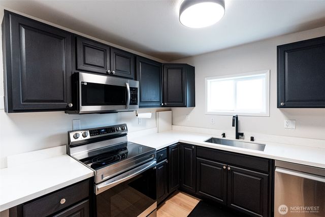 1217 Orting Kapowsin Highway E, Orting, WA 98360
