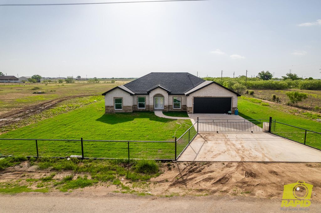 Image 1 of property listing at 7352 Rust Road, San Angelo, TX 76905