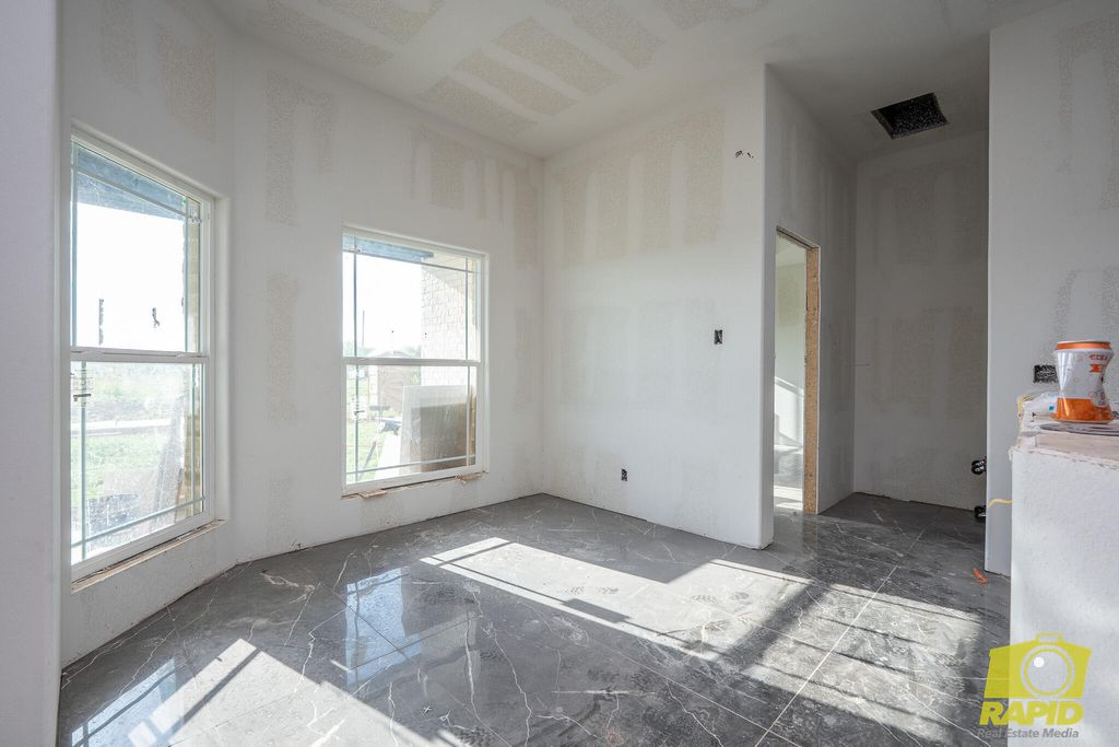 Image 8 of property listing at 7352 Rust Road, San Angelo, TX 76905