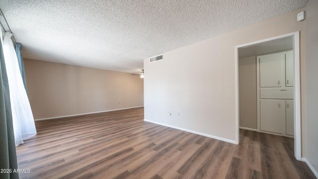 14420 N MCPHEE Drive, Sun City, AZ 85351