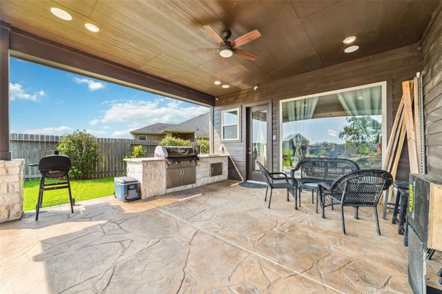 8826 Houston Falls Lane, Richmond, TX 77407