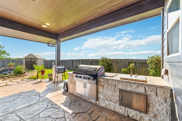 8826 Houston Falls Lane, Richmond, TX 77407