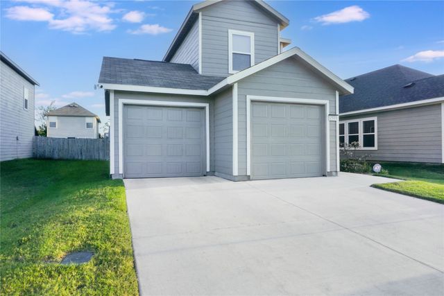 1500 Teak Lane, Fort Worth, TX 76140