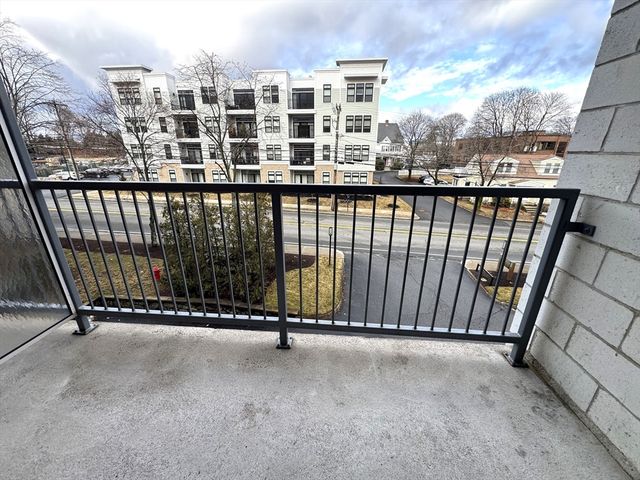 580 Salem Street 23, Wakefield, MA 01880