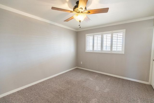 8050 E Clarendon Avenue, Scottsdale, AZ 85251