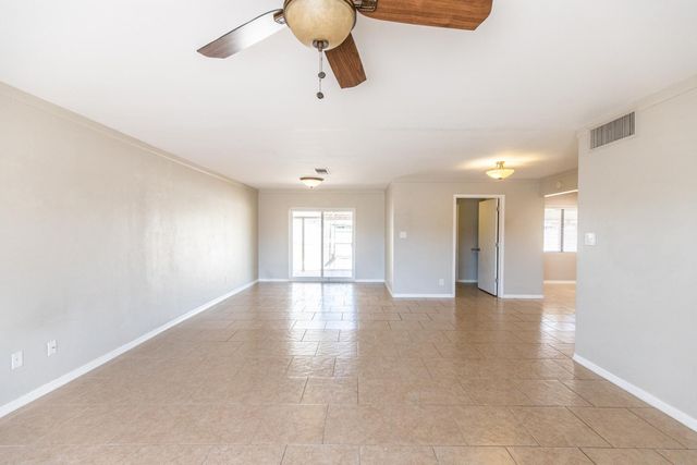 8050 E Clarendon Avenue, Scottsdale, AZ 85251