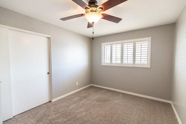 8050 E Clarendon Avenue, Scottsdale, AZ 85251
