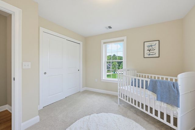 8 Preservation Way, Attleboro, MA 02703