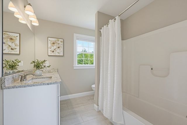8 Preservation Way, Attleboro, MA 02703