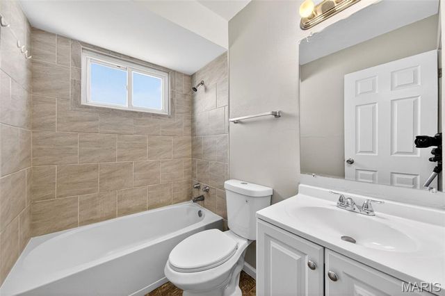 460 Wren Drive, Florissant, MO 63031