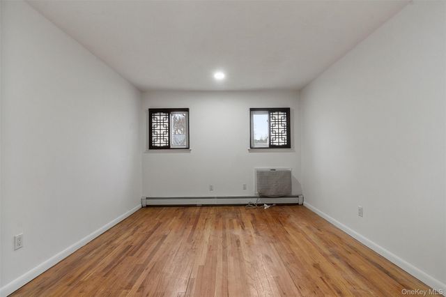 6 Regina Place 1, Yonkers, NY 10703