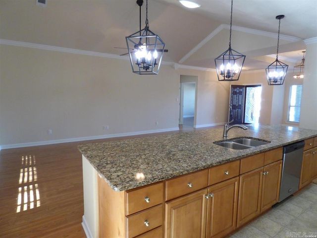 229 Forest Lakes Boulevard, Hot Springs, AR 71913