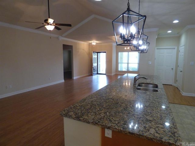 229 Forest Lakes Boulevard, Hot Springs, AR 71913