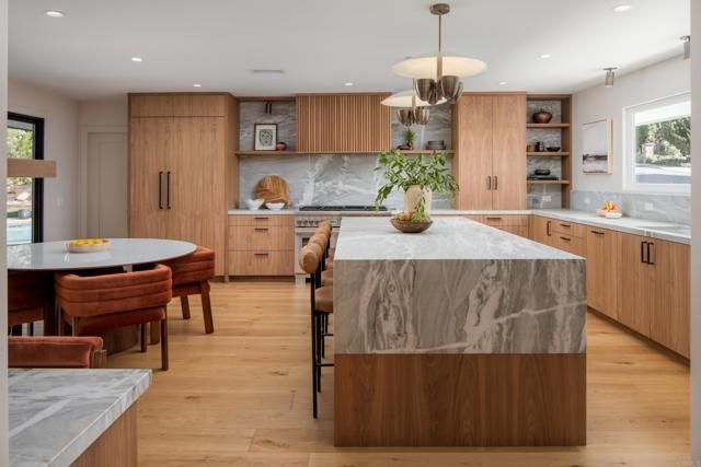 2110 Calle Guaymas, La Jolla (san Diego), CA 92037