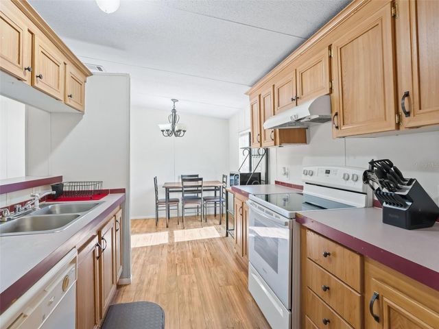 16634 SW 47TH PLACE ROAD, Ocala, FL 34481