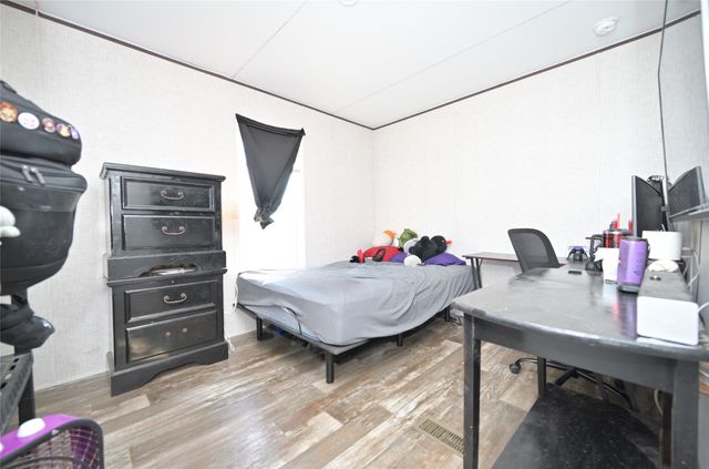 6413 Friesian Drive, Godley, TX 76044