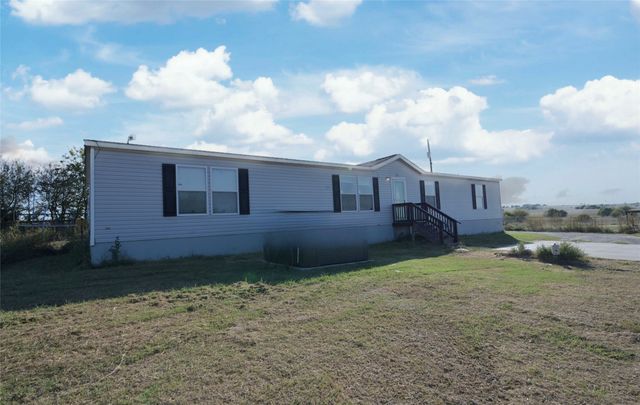 6413 Friesian Drive, Godley, TX 76044
