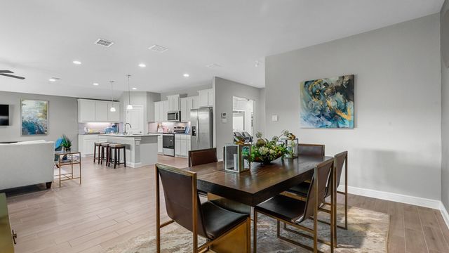 203 SYDNEY Lane, Mansfield, TX 76063