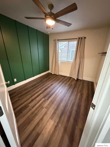 5818 S 158th Street, Omaha, NE 68135