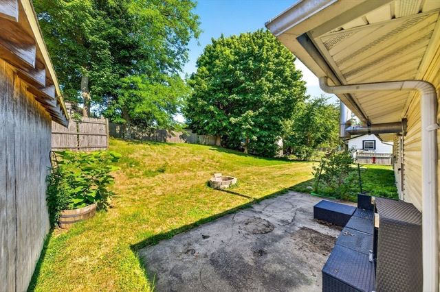 99 Connell Ave, Brockton, MA 02302