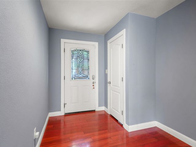 6208 Oakdale Ave, Oakland, CA 94605