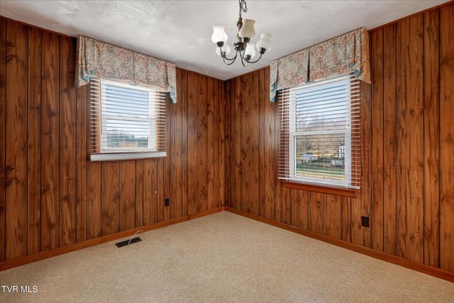 4534 Dishner Valley Road, Bristol, VA 24202