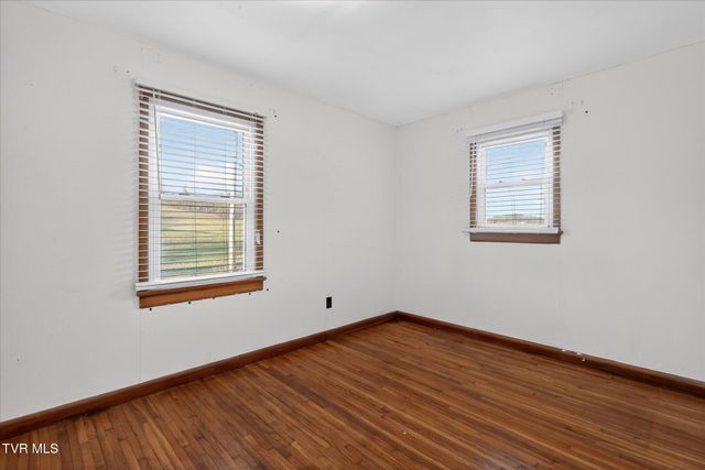 4534 Dishner Valley Road, Bristol, VA 24202